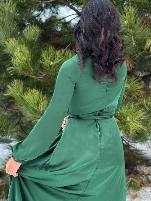 Olivia Twist Maxi Dress|