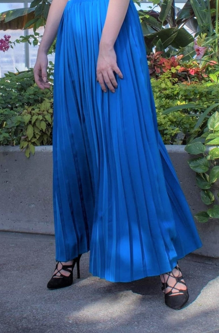 Victoria Pleated Maxi Skirt|