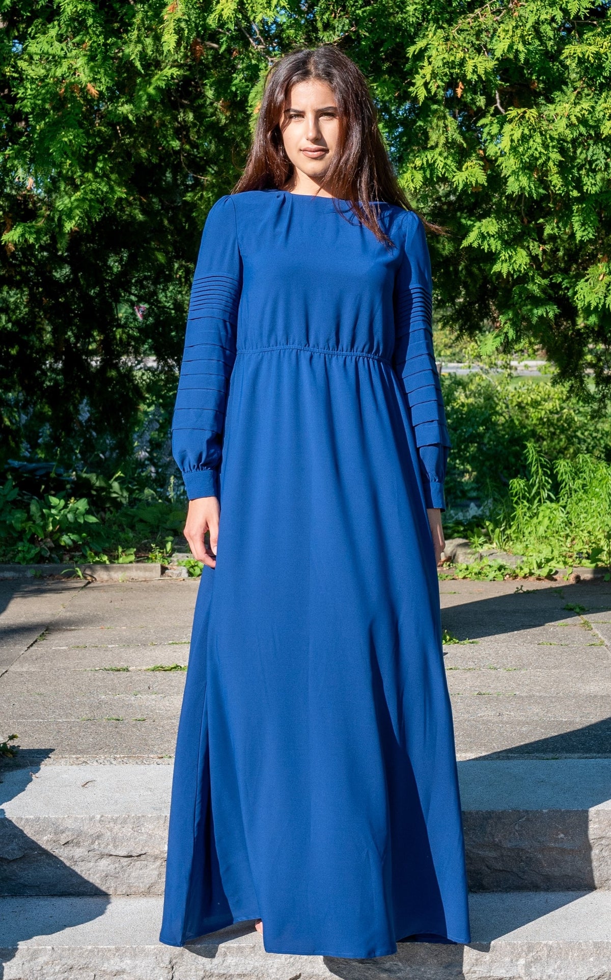 Pleated Sleeve Maxi Dress|